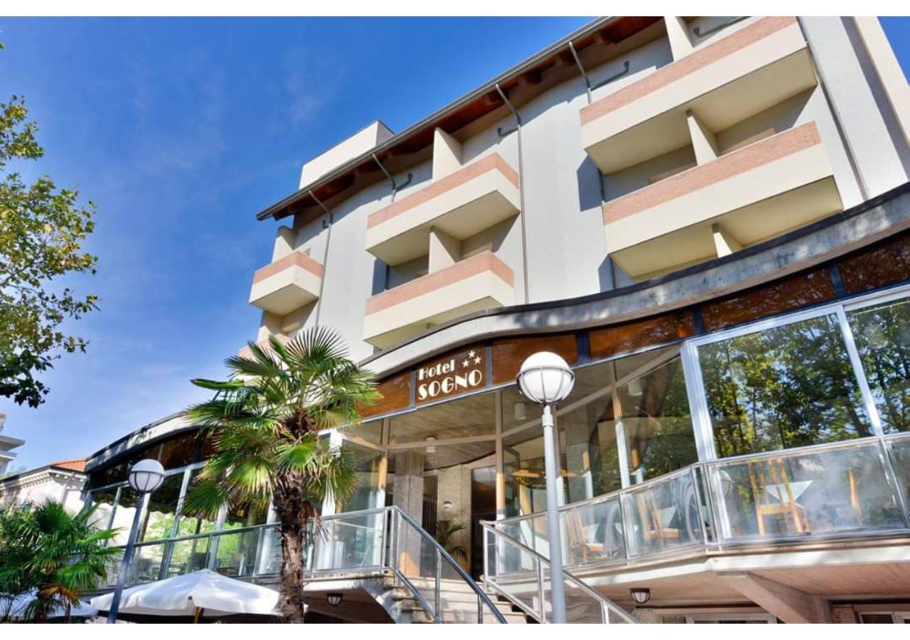 Hotel Sogno チェゼナーティコ エクステリア 写真