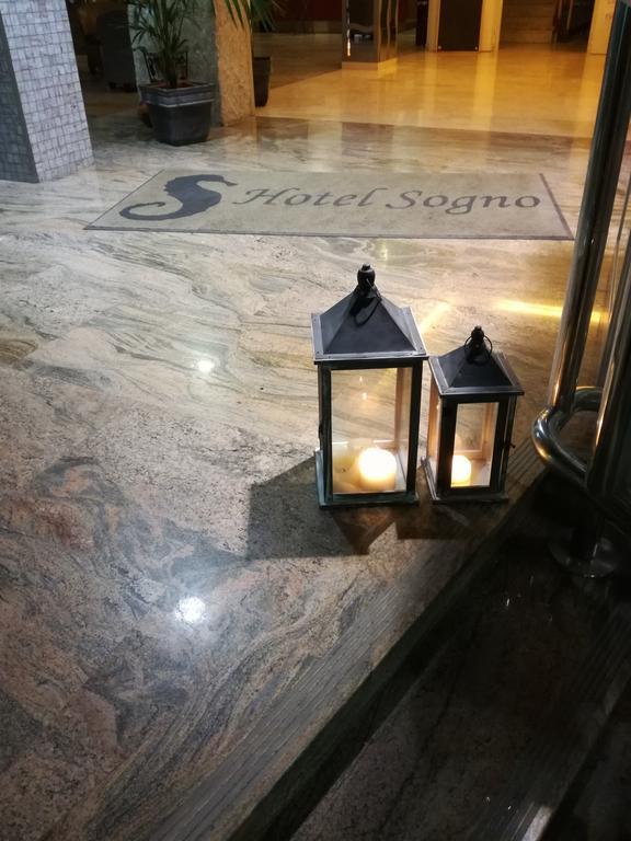 Hotel Sogno チェゼナーティコ エクステリア 写真