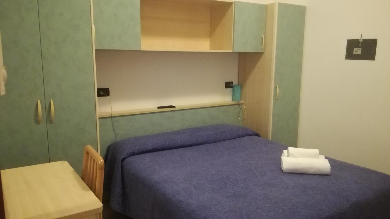 Hotel Sogno チェゼナーティコ エクステリア 写真